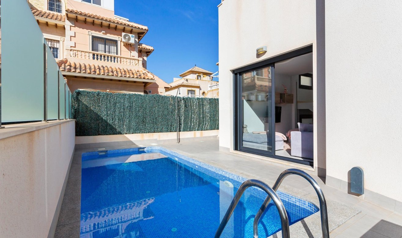 Reventa - Villa - Torrevieja - Sector 25