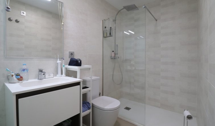 Reventa - Apartamento / piso - Los Montesinos - Entre Naranjos / Vistabella Golf