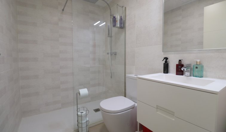 Reventa - Apartamento / piso - Los Montesinos - Entre Naranjos / Vistabella Golf