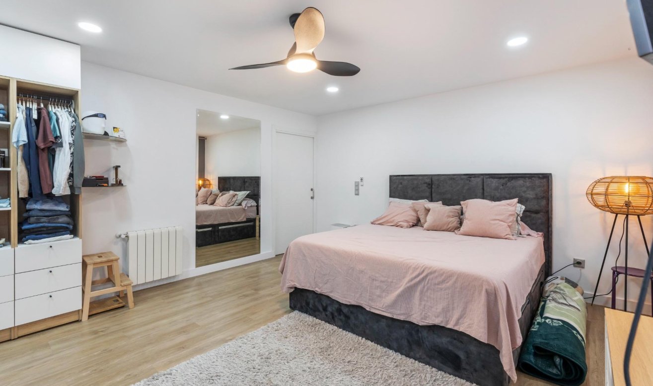 Resale - Apartment / flat - Torrevieja - Centro