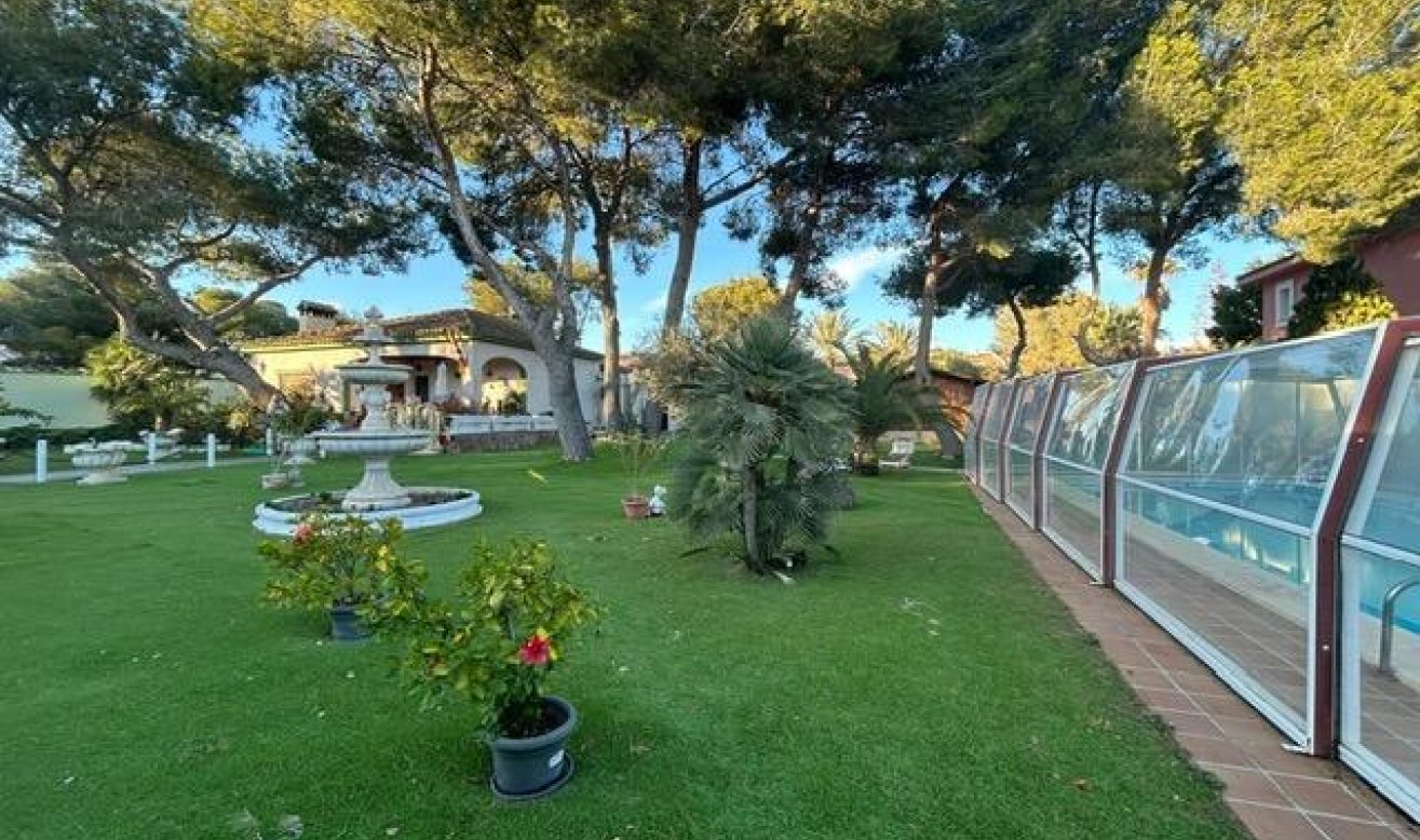 Reventa - Villa - Orihuela Costa - Altos de Campoamor