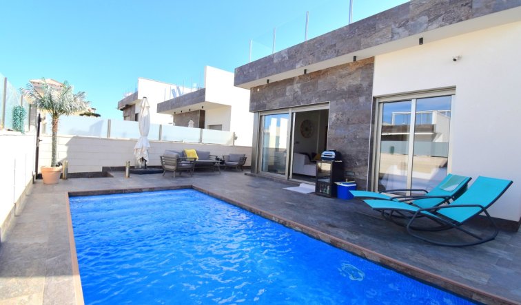 Reventa - Detached Villa - Orihuela Costa - Villamartin