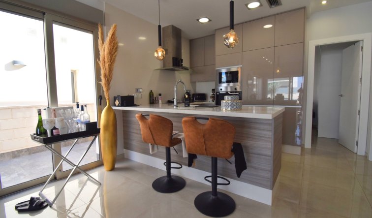 Reventa - Detached Villa - Orihuela Costa - Villamartin