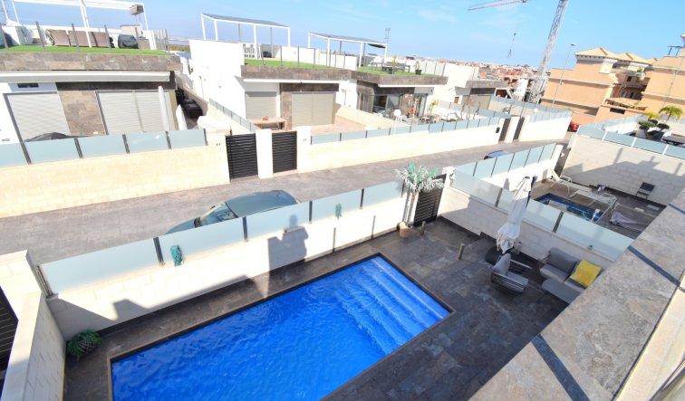 Reventa - Detached Villa - Orihuela Costa - Villamartin