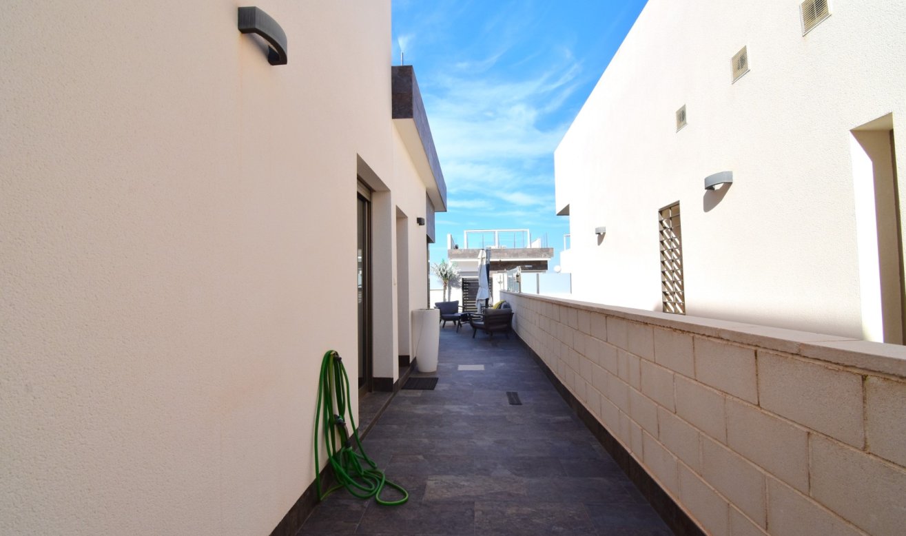 Reventa - Detached Villa - Orihuela Costa - Villamartin