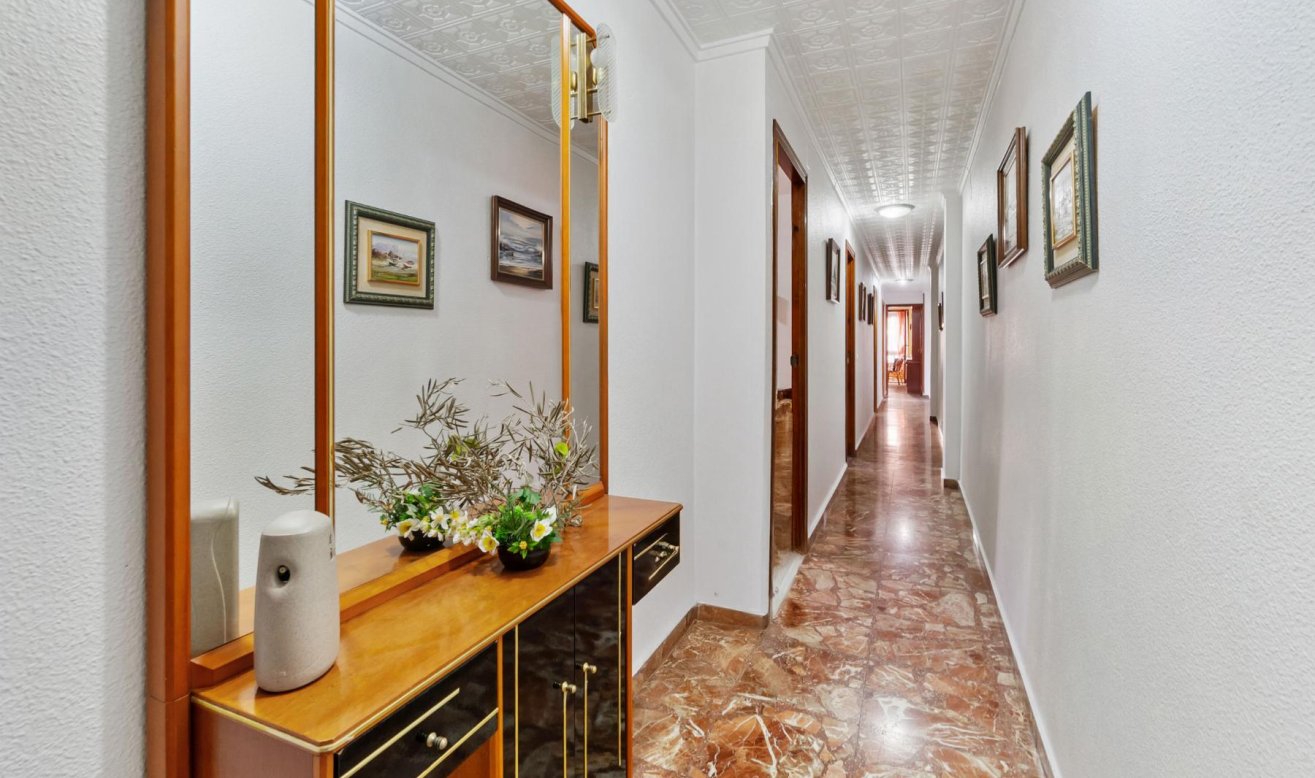 Reventa - Apartamento / piso - Torrevieja - Acequion