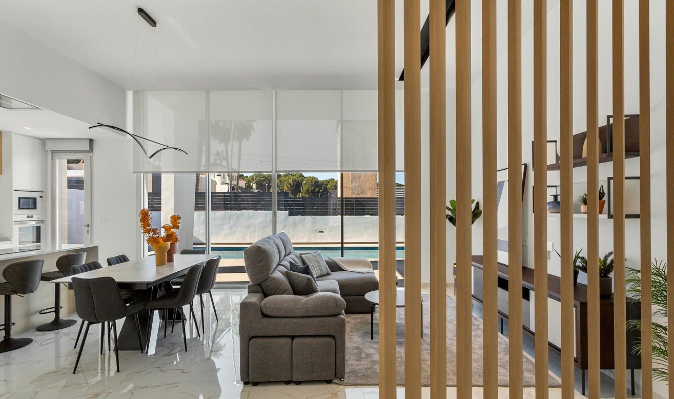 Obra nueva - Villa - Torrevieja - Los Balcones - Los Altos del Edén