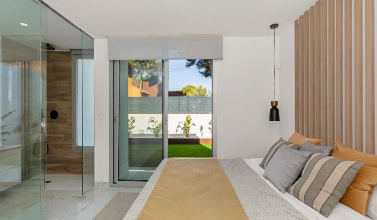 Obra nueva - Villa - Torrevieja - Los Balcones - Los Altos del Edén