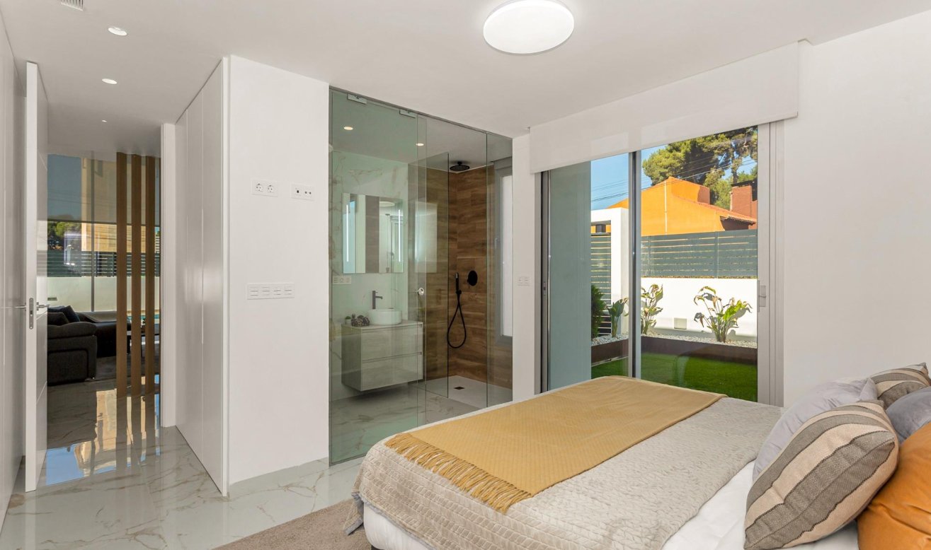 Obra nueva - Villa - Torrevieja - Los Balcones - Los Altos del Edén