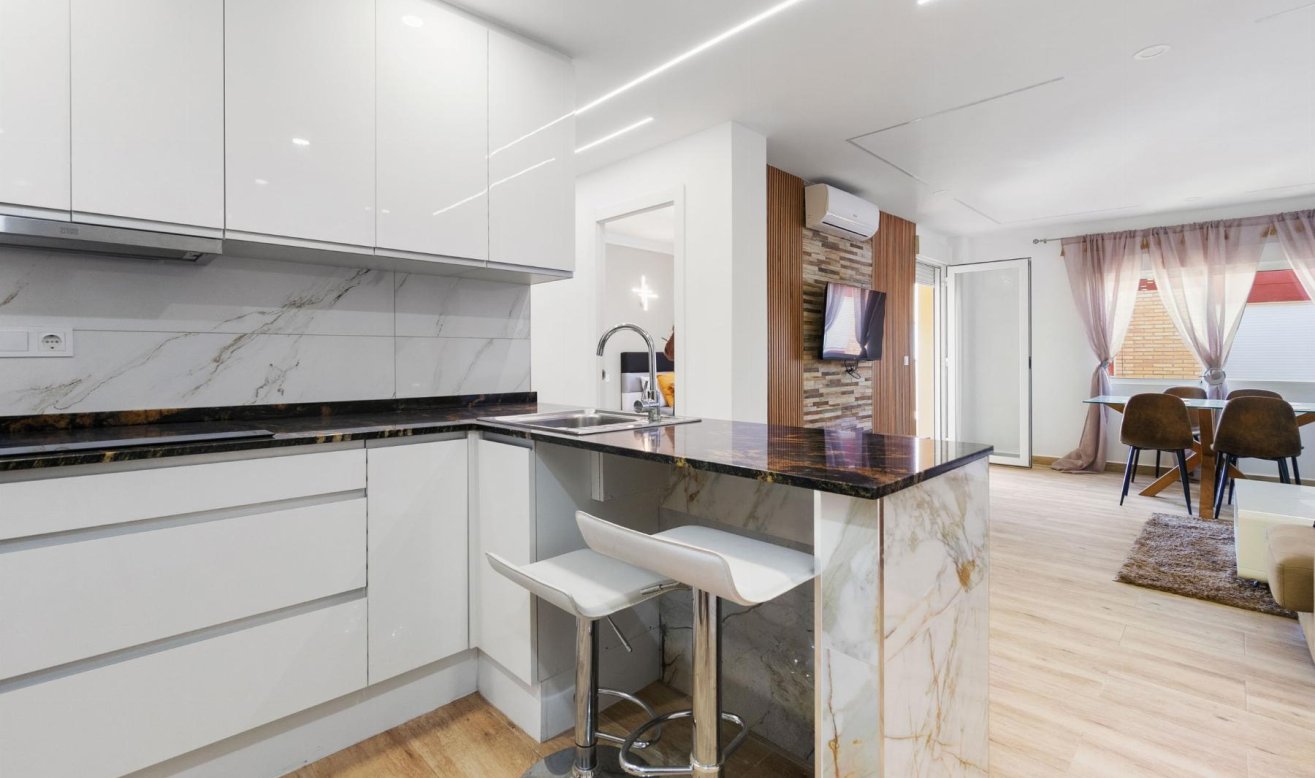 Reventa - Apartamento / piso - Torrevieja - Piscinas naturales