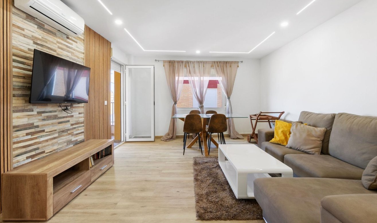 Reventa - Apartamento / piso - Torrevieja - Piscinas naturales