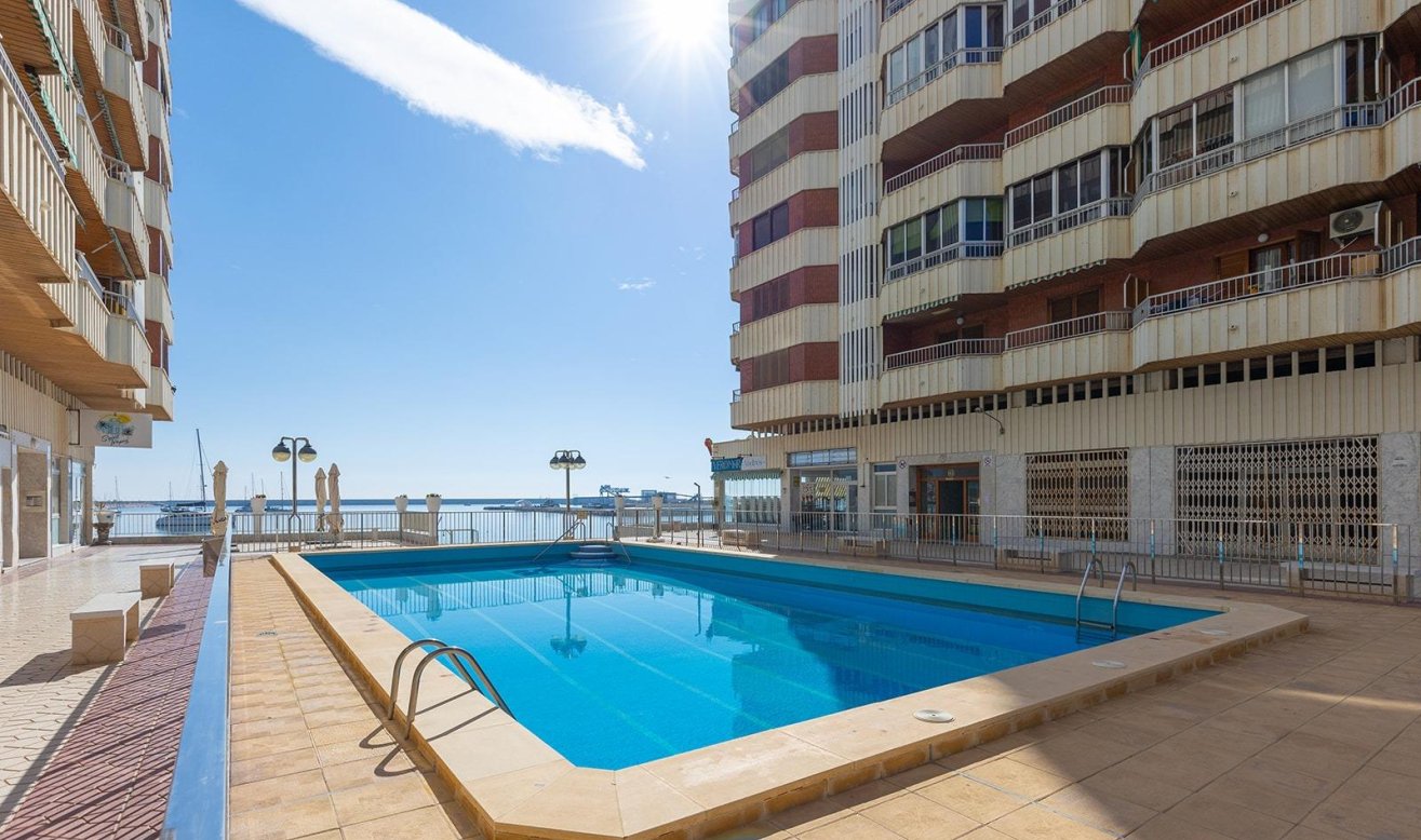 Reventa - Apartamento / piso - Torrevieja - Acequion