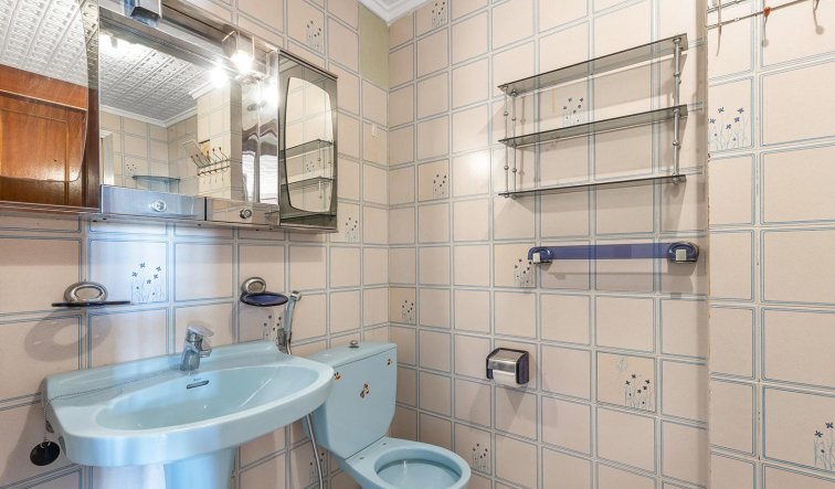 Reventa - Apartamento / piso - Torrevieja - Acequion
