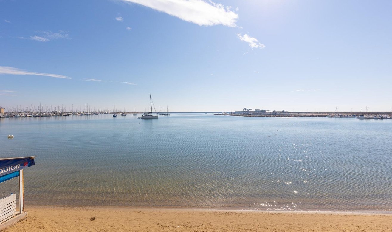 Reventa - Apartamento / piso - Torrevieja - Acequion
