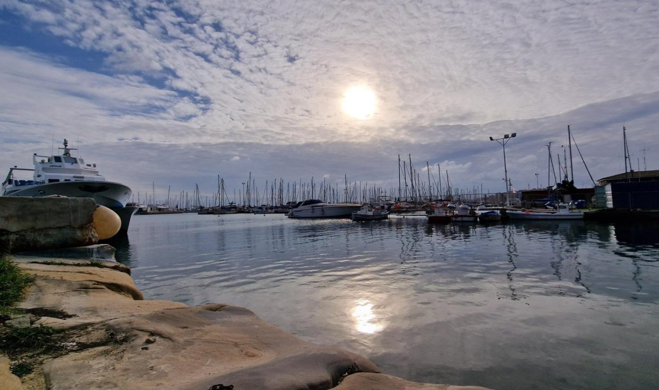 Reventa - Apartamento / piso - Torrevieja - Acequion