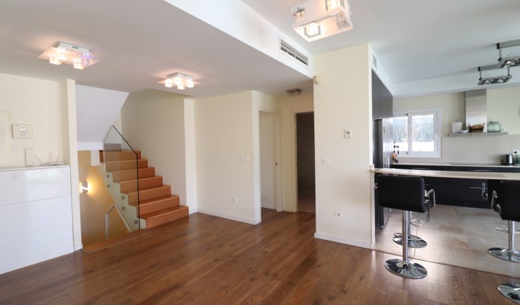 Reventa - Detached Villa - La Marina - La Marina - Urbanization