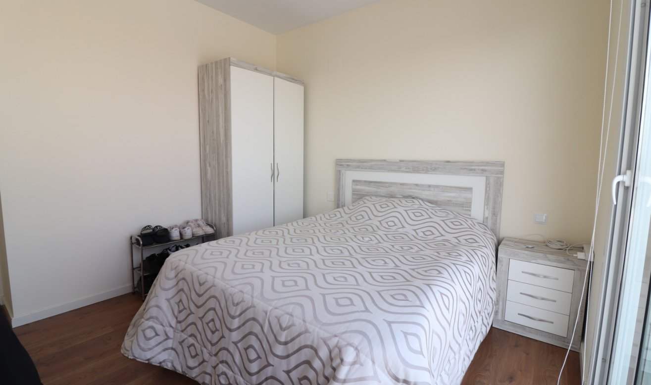 Reventa - Detached Villa - La Marina - La Marina - Urbanization