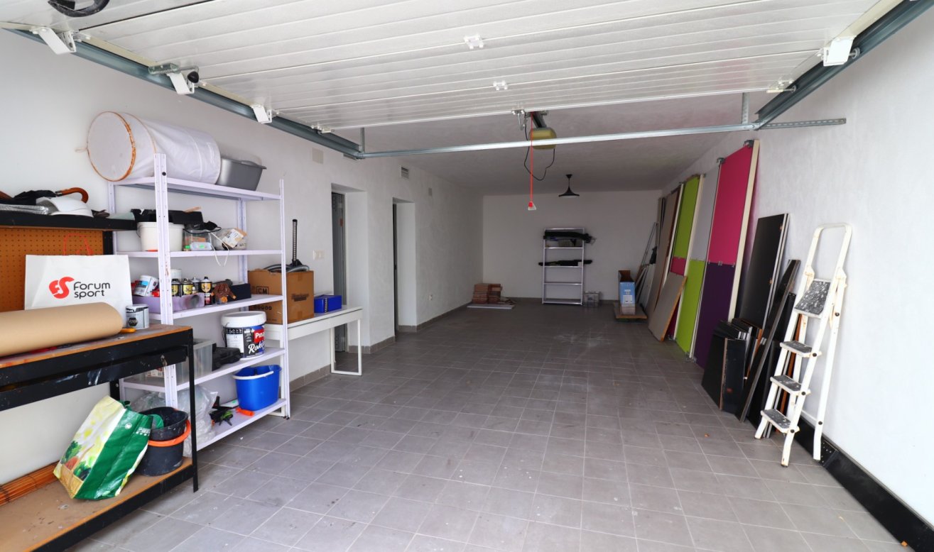 Reventa - Detached Villa - La Marina - La Marina - Urbanization