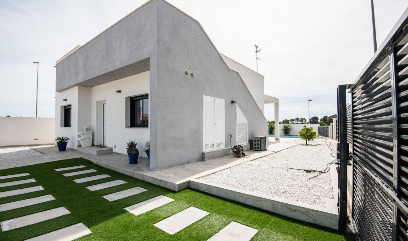 Obra nueva - Villa - Pilar de la Horadada - Pinar de Campoverde