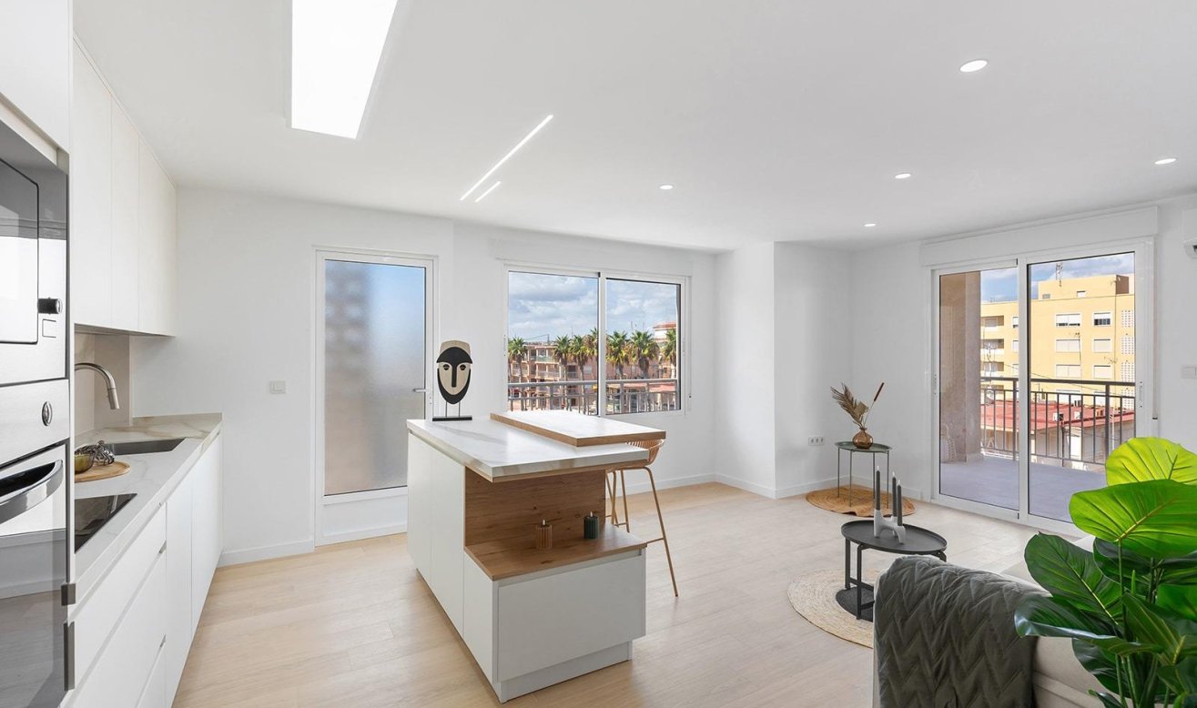 Reventa - Flat - Torrevieja - Playa de los Naufragos