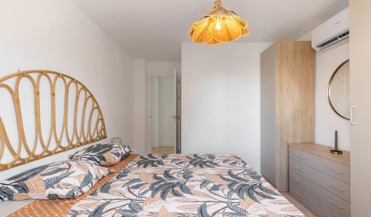 Reventa - Flat - Torrevieja - Playa de los Naufragos