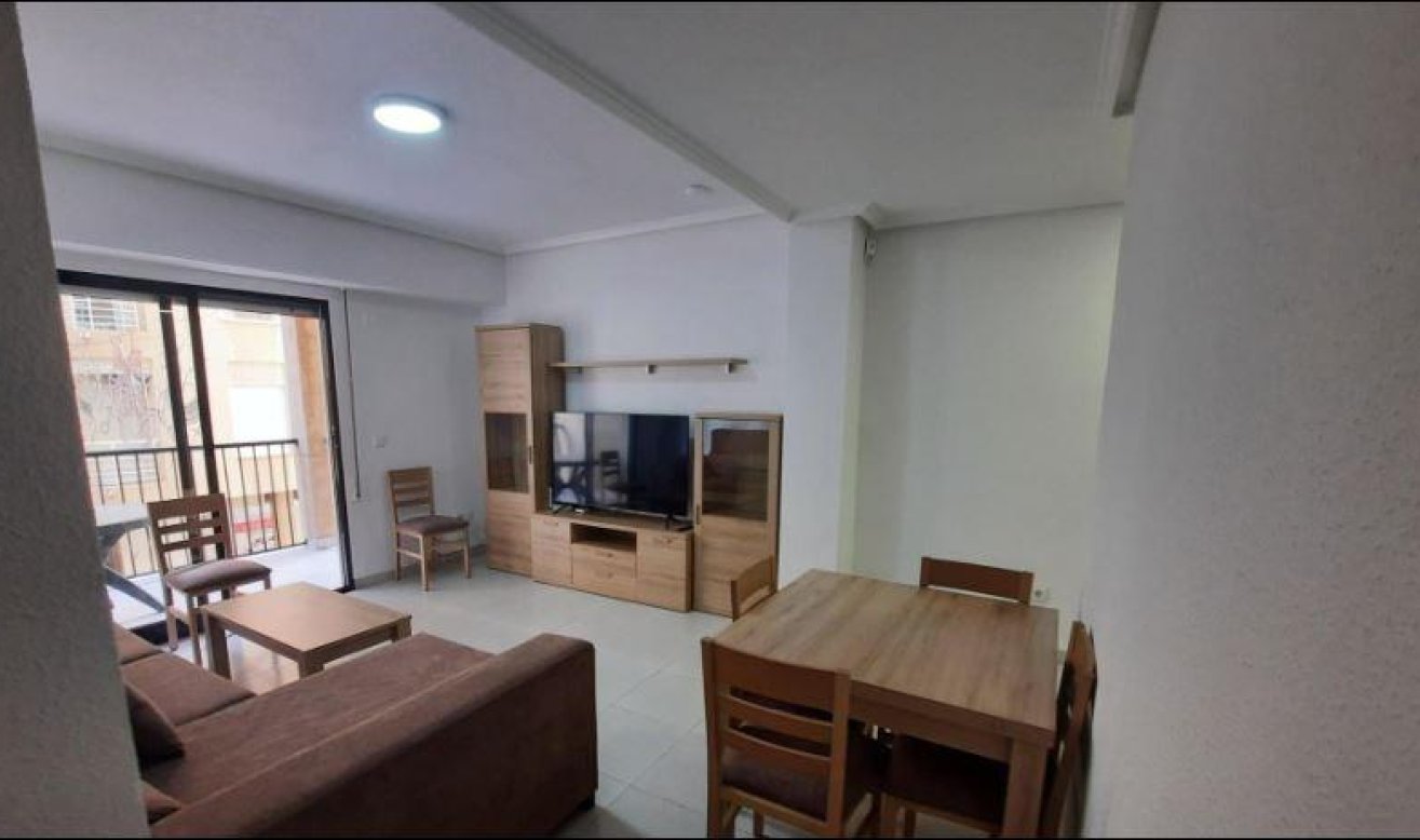 Reventa - Flat - Torrevieja - La Mata