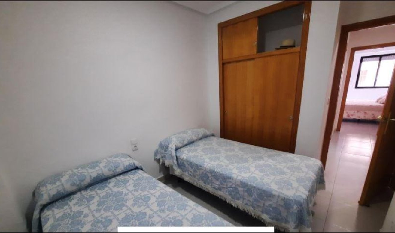 Reventa - Flat - Torrevieja - La Mata