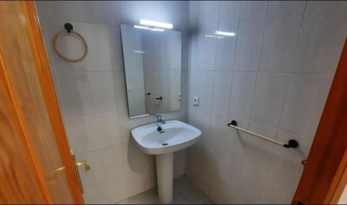 Reventa - Flat - Torrevieja - La Mata