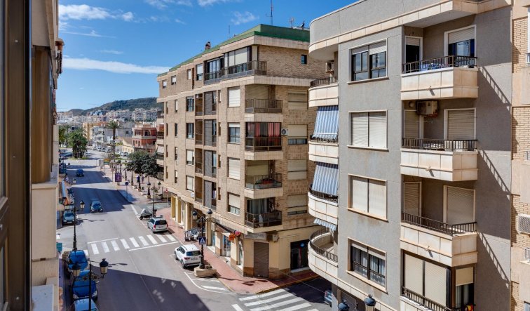Reventa - Apartamento / piso - Guardamar del Segura - Centro