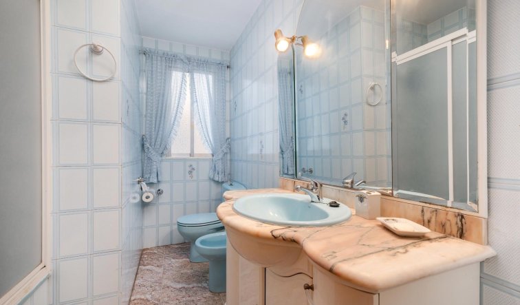 Reventa - Apartamento / piso - Guardamar del Segura - Centro