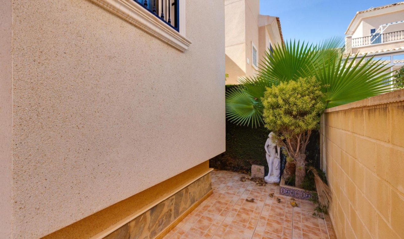 Reventa - detached house - Orihuela Costa - Los Altos