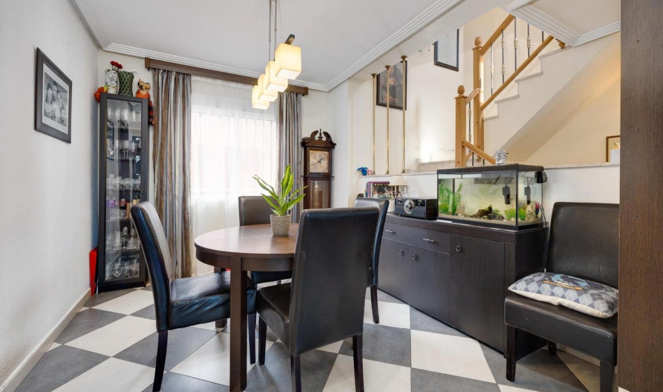 Reventa - detached house - Orihuela Costa - Los Altos