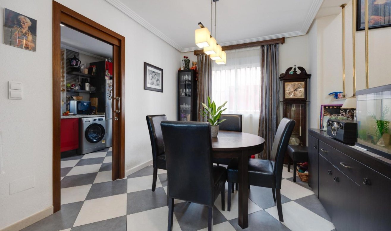 Reventa - detached house - Orihuela Costa - Los Altos