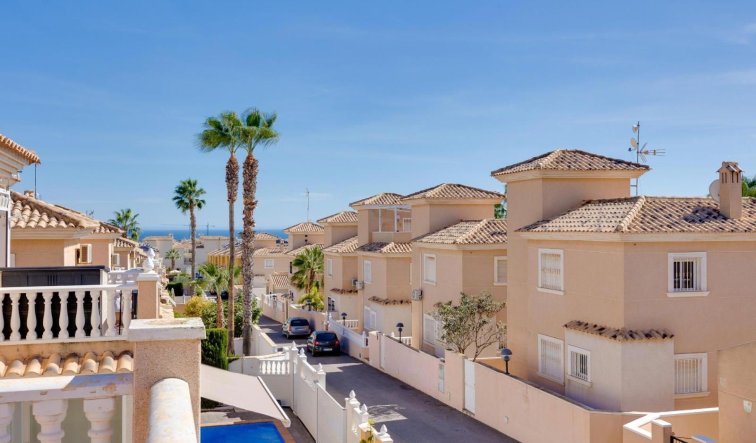 Reventa - detached house - Orihuela Costa - Los Altos