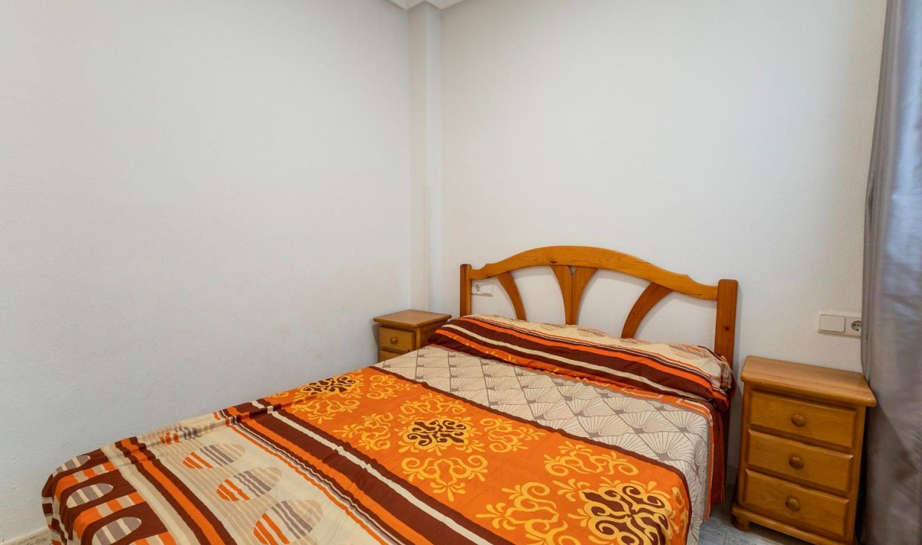 Reventa - Apartamento / piso - Torrevieja - torrevieja