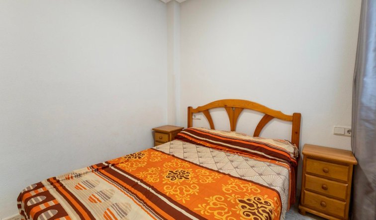 Reventa - Apartamento / piso - Torrevieja - torrevieja