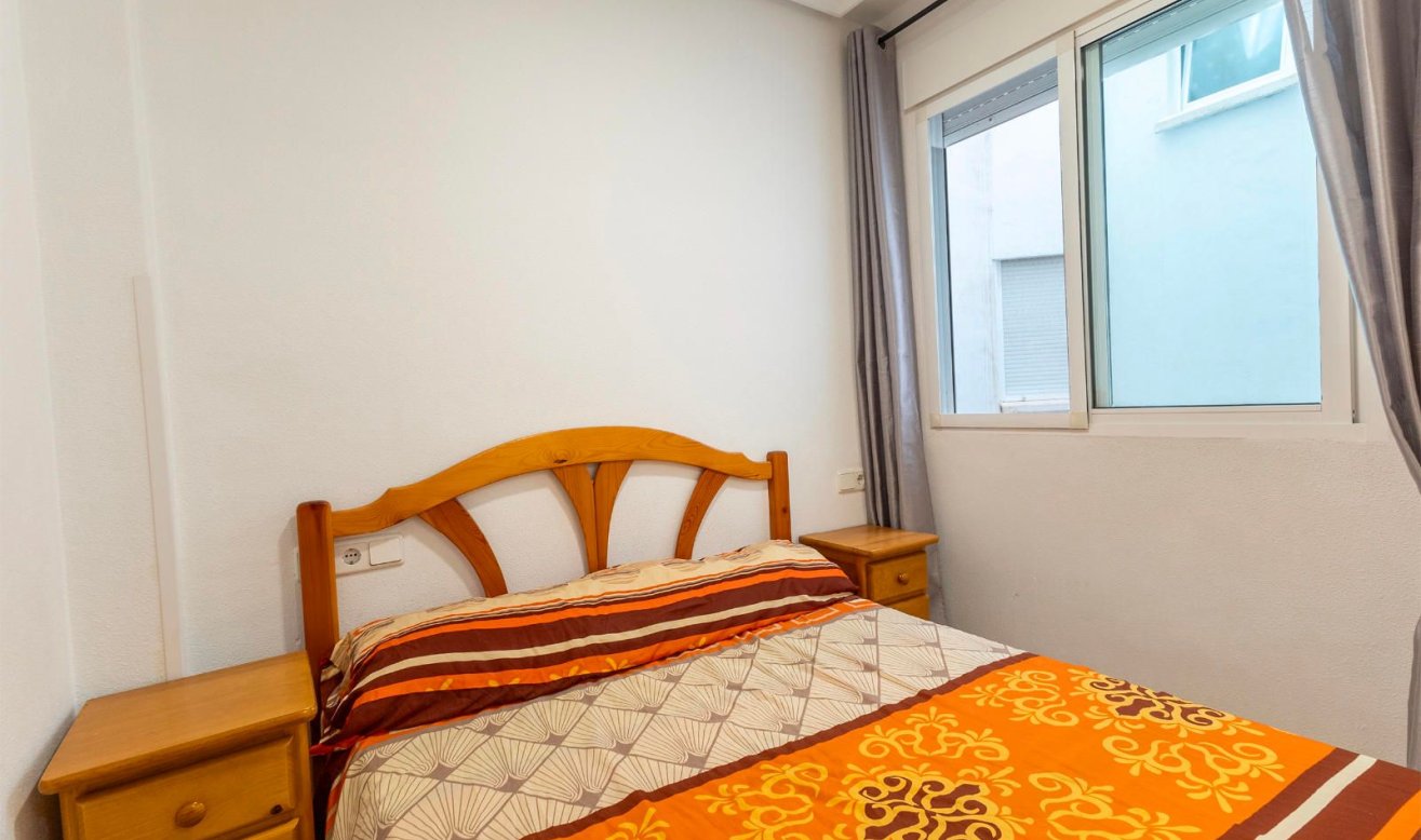 Reventa - Apartamento / piso - Torrevieja - torrevieja