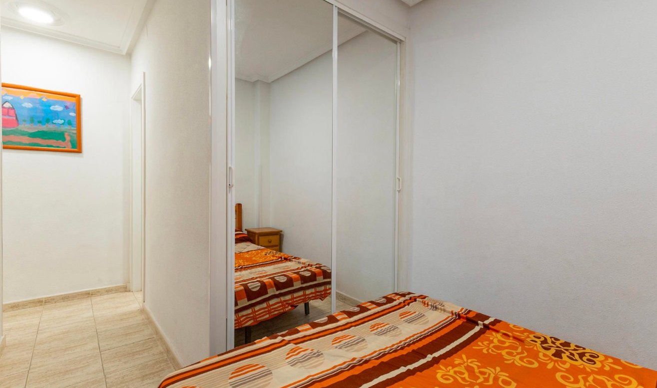 Reventa - Apartamento / piso - Torrevieja - torrevieja