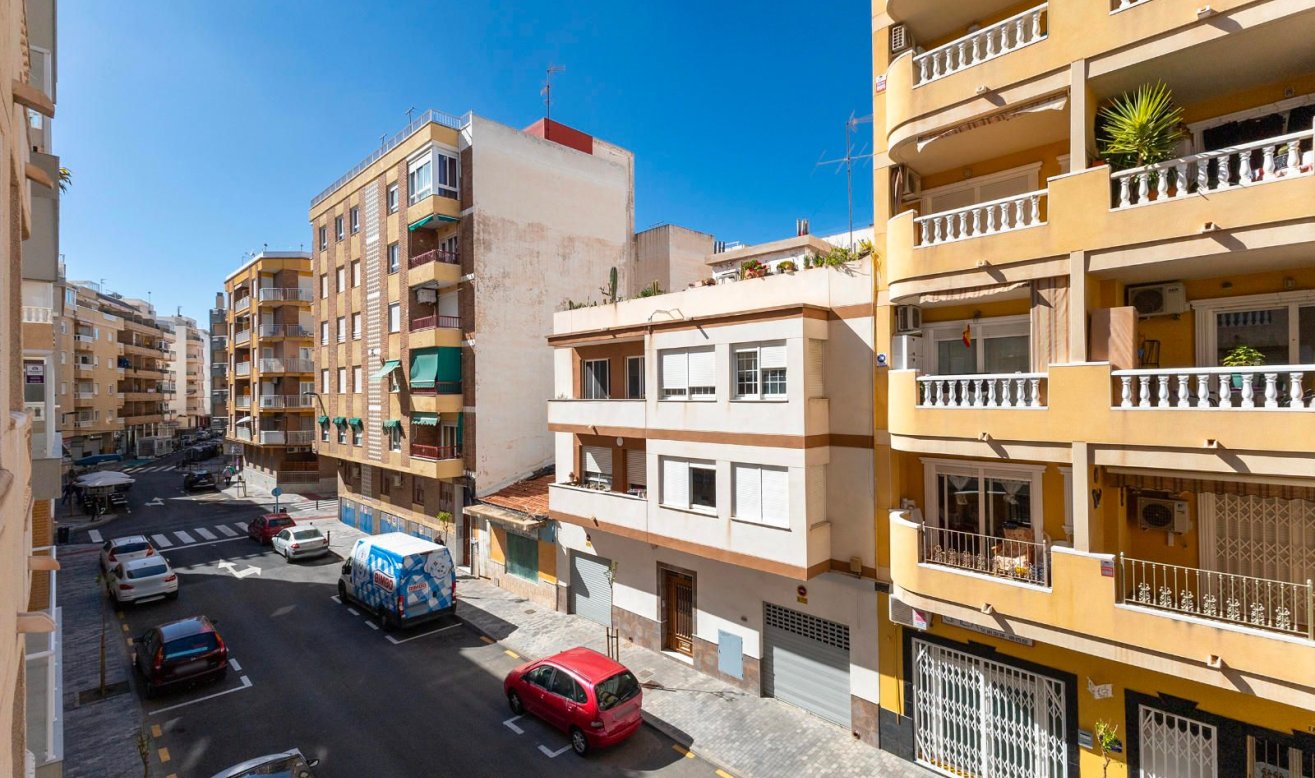 Reventa - Apartamento / piso - Torrevieja - torrevieja
