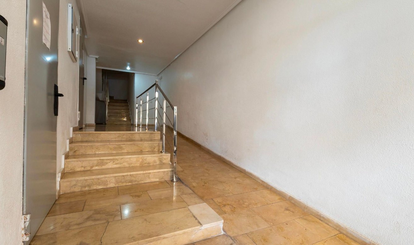 Reventa - Apartamento / piso - Torrevieja - torrevieja