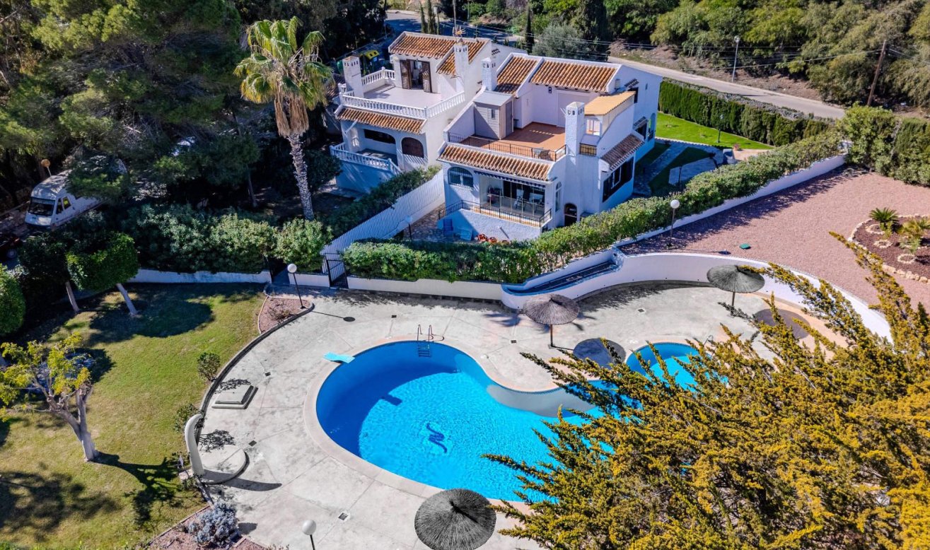 Reventa - detached house - Orihuela Costa - Playa Flamenca