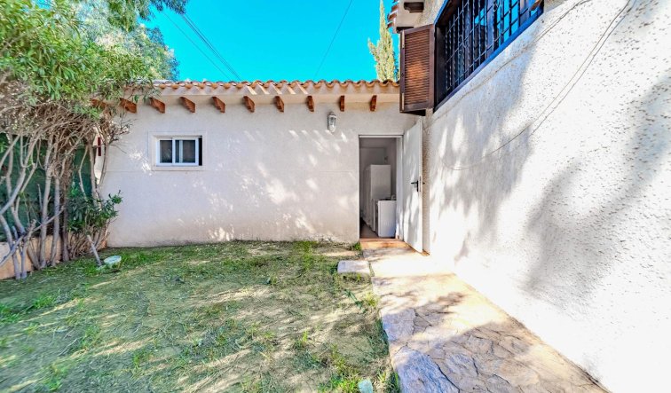 Reventa - detached house - Orihuela Costa - Playa Flamenca