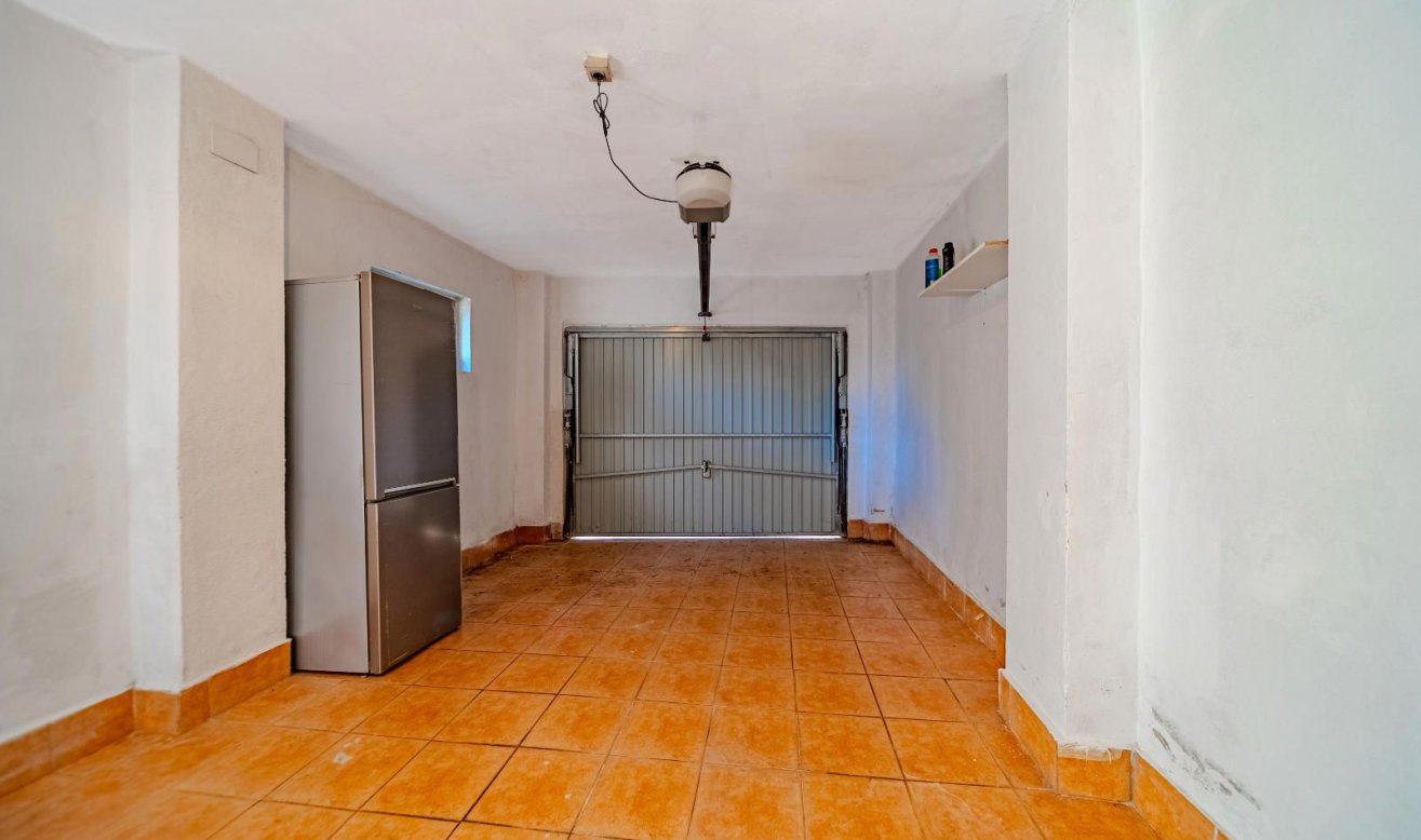 Reventa - detached house - Orihuela Costa - Playa Flamenca