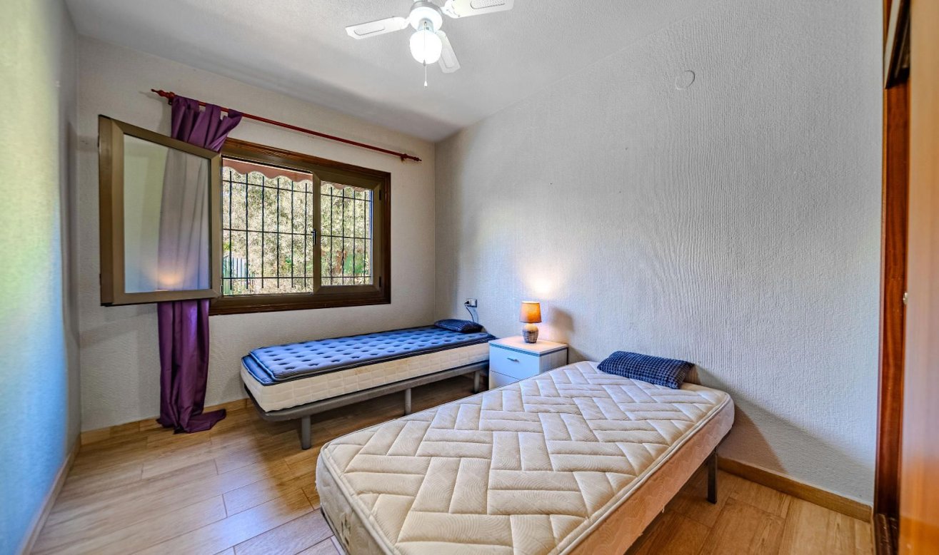 Reventa - detached house - Orihuela Costa - Playa Flamenca