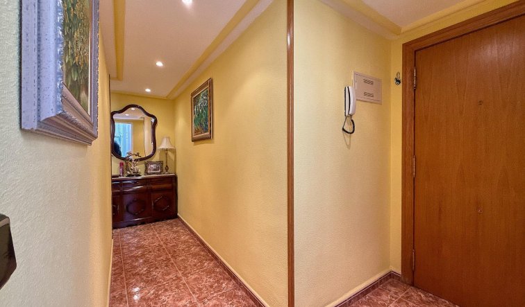 Reventa - Flat - Torrevieja - Playa del cura
