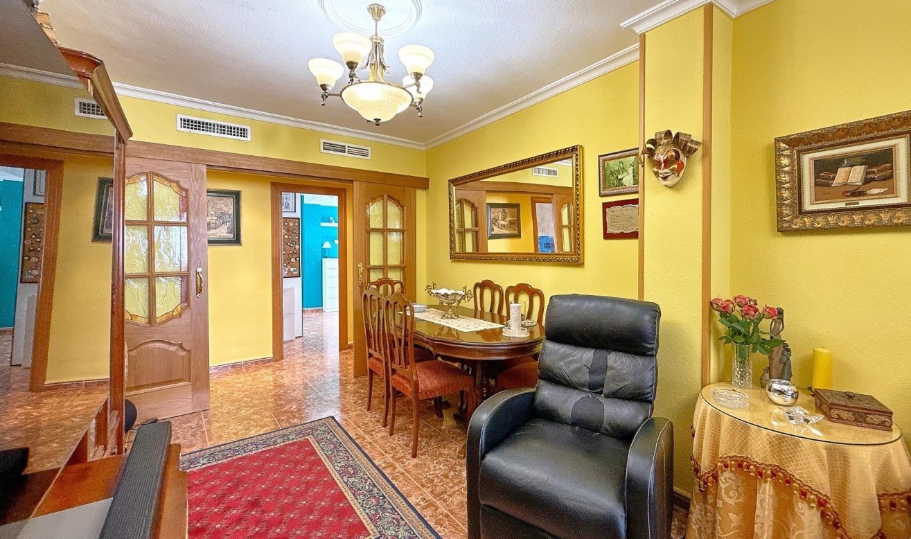 Reventa - Flat - Torrevieja - Playa del cura