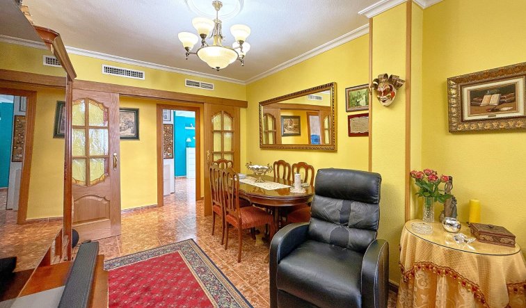 Reventa - Flat - Torrevieja - Playa del cura