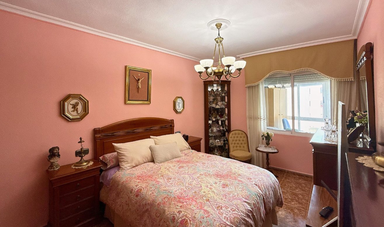 Reventa - Flat - Torrevieja - Playa del cura