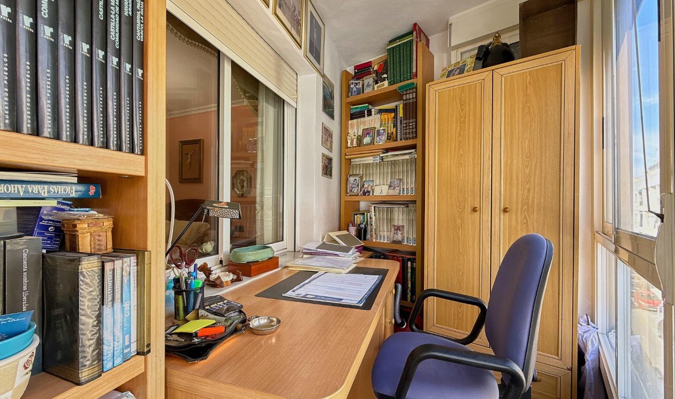 Reventa - Flat - Torrevieja - Playa del cura