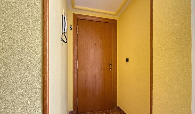 Reventa - Flat - Torrevieja - Playa del cura